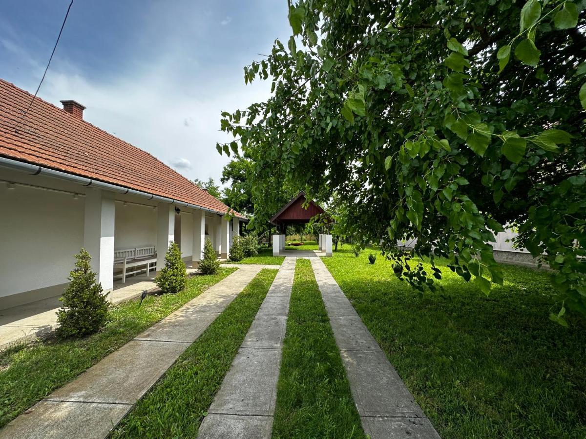 Alföldi Vendégház - Dévaványa Exterior foto